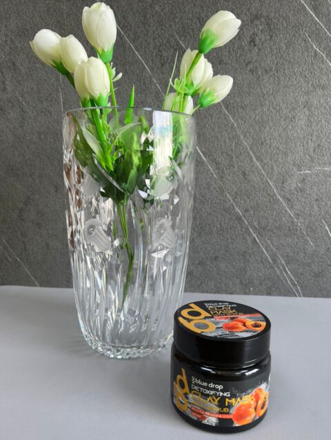 Clay Mask with Scrub Apricot